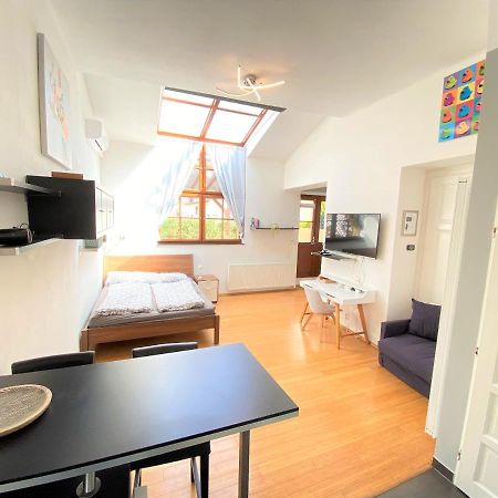 פראג Black Eagle Apartments מראה חיצוני תמונה