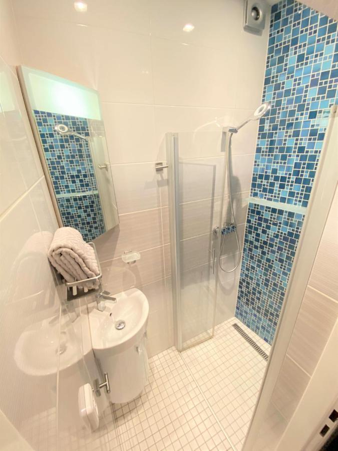 פראג Black Eagle Apartments מראה חיצוני תמונה