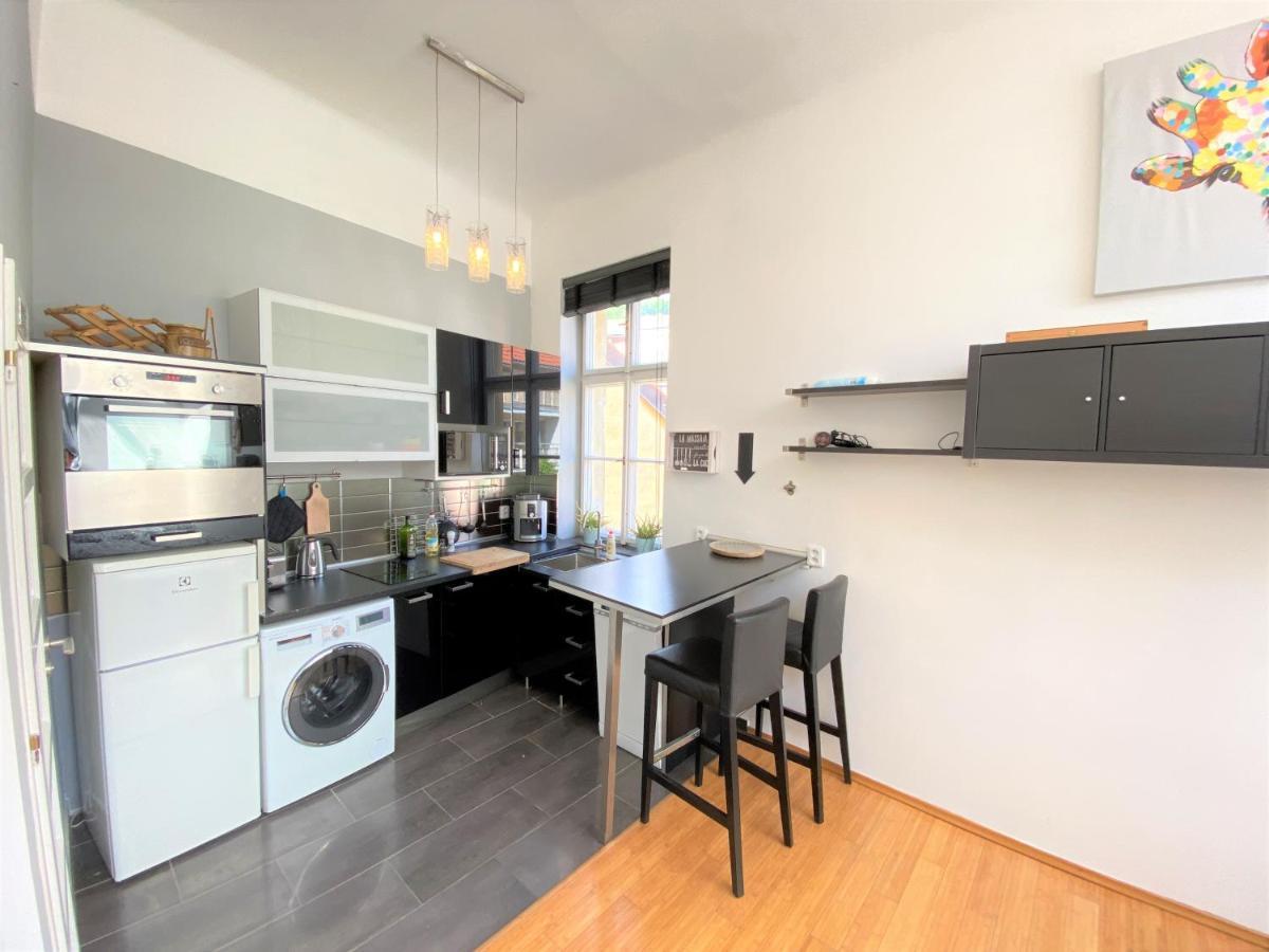 פראג Black Eagle Apartments מראה חיצוני תמונה