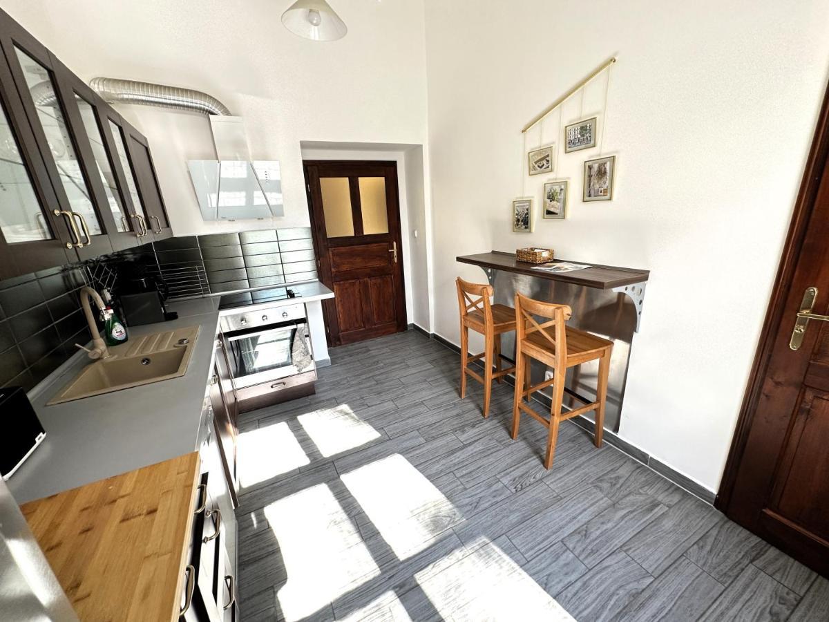 פראג Black Eagle Apartments מראה חיצוני תמונה