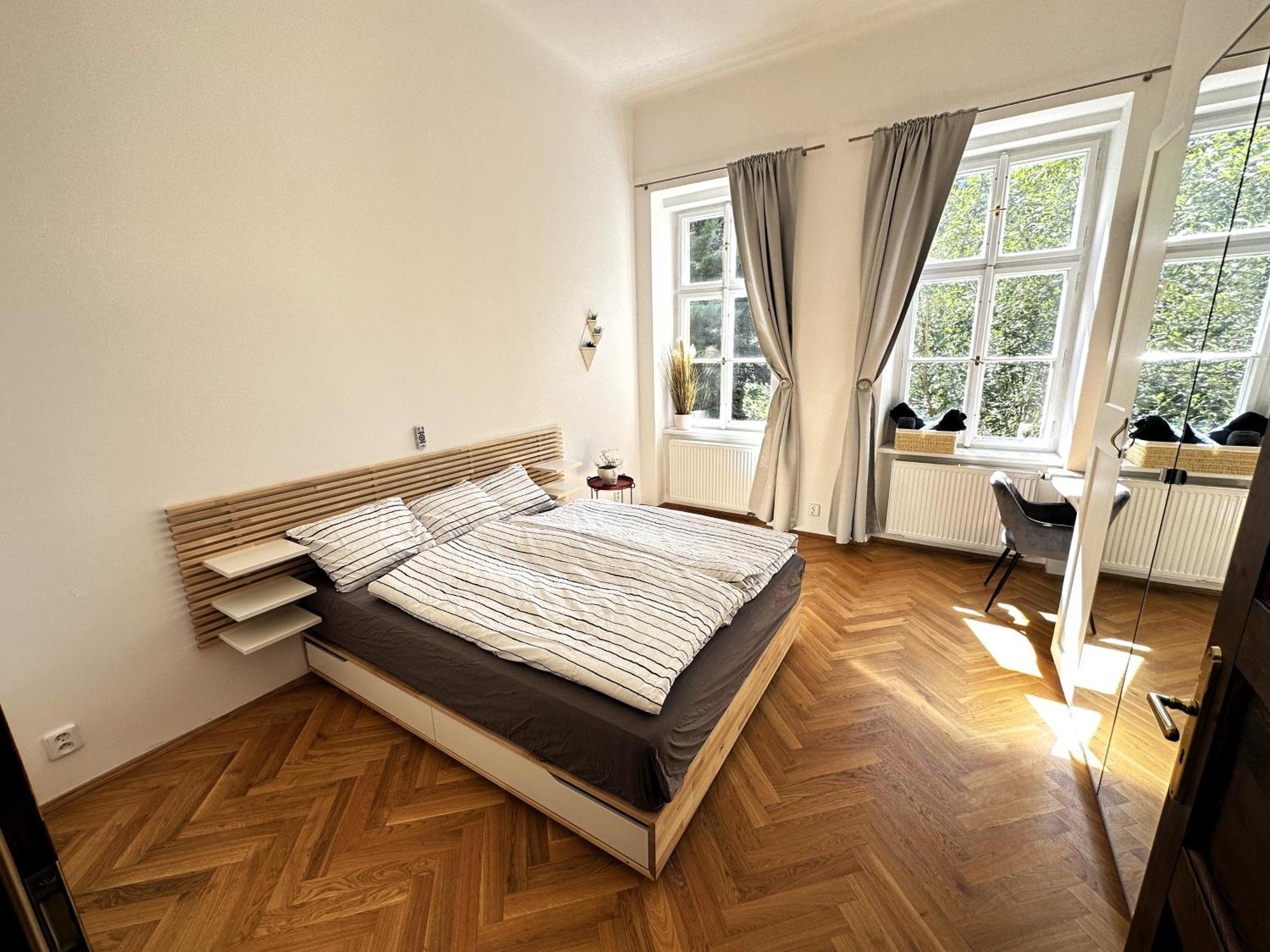 פראג Black Eagle Apartments מראה חיצוני תמונה