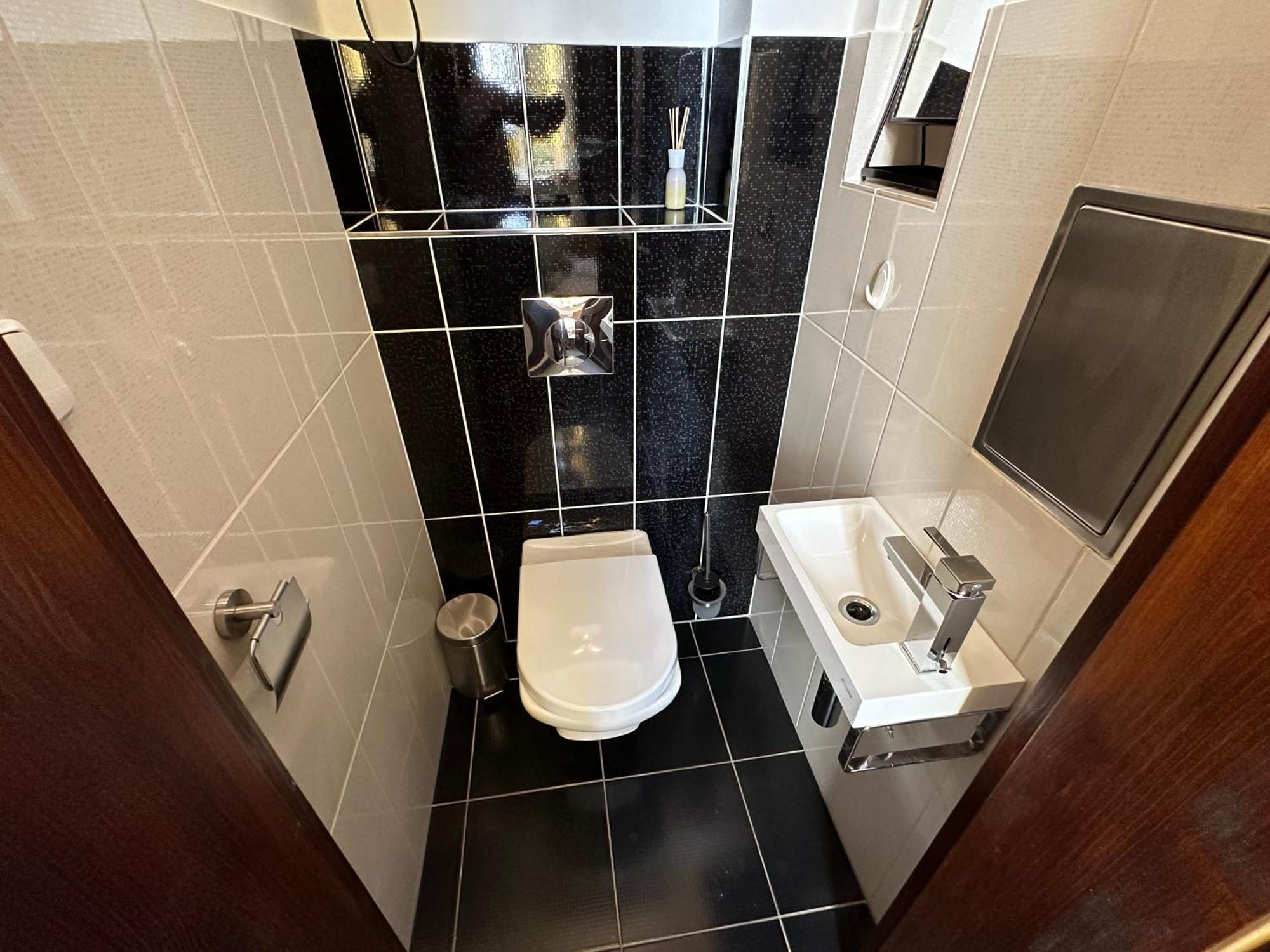 פראג Black Eagle Apartments מראה חיצוני תמונה