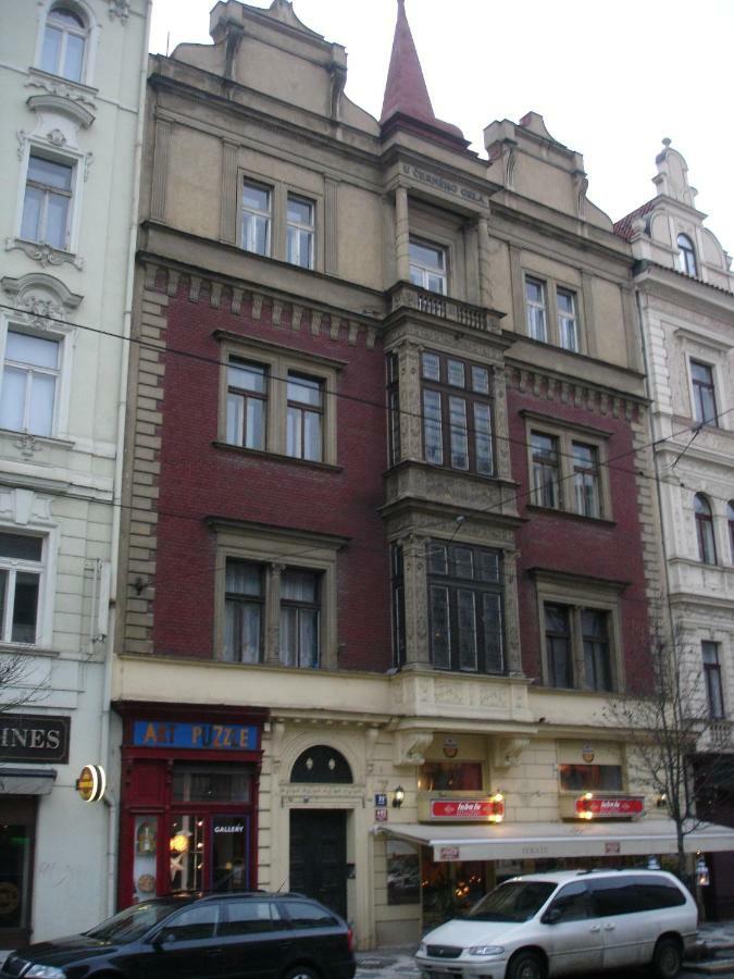 פראג Black Eagle Apartments מראה חיצוני תמונה